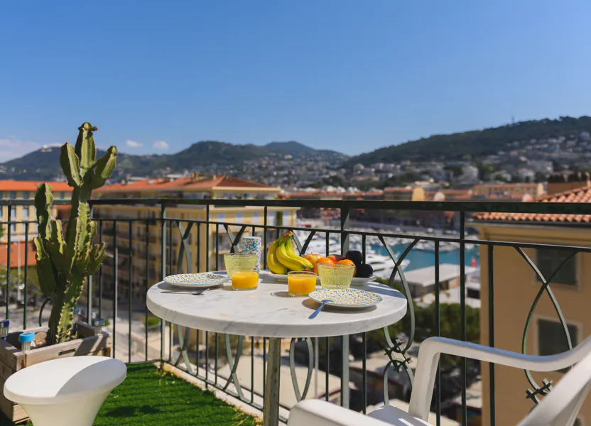 Flat Rue de Foresta in Nice