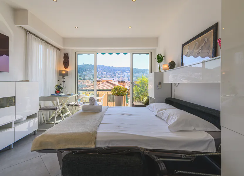 Flat Rue de Foresta in Nice