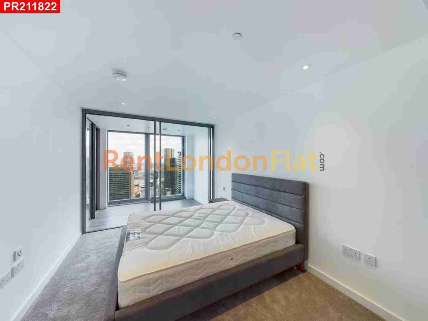 House Marsh Wall in Greater London