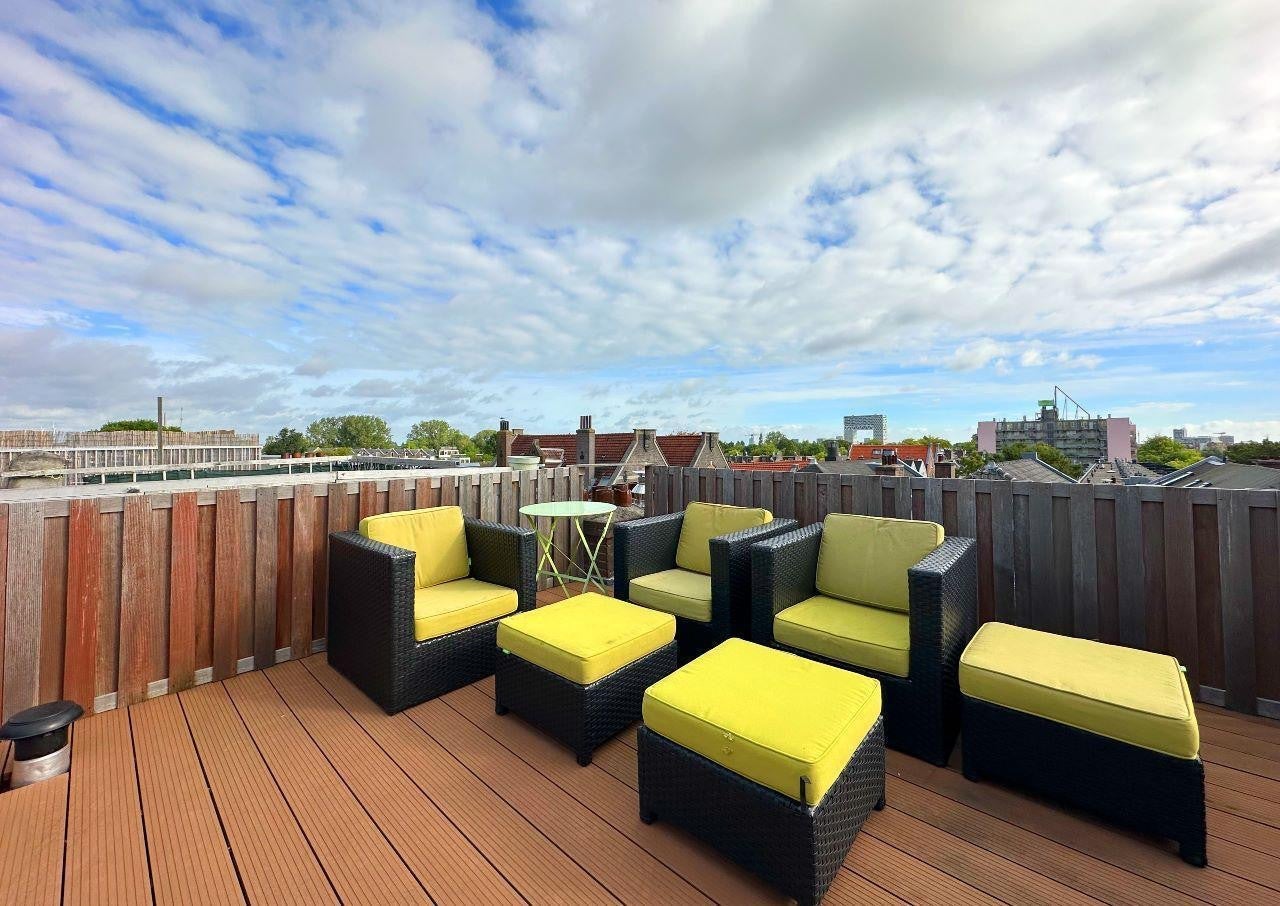 Flat Eerste Nassaustraat in Amsterdam