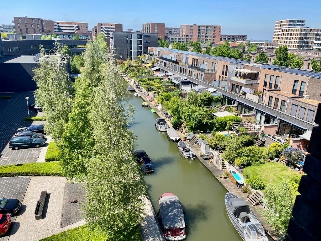 Appartement Fritz Dietrich Kahlenbergstraat in Amsterdam