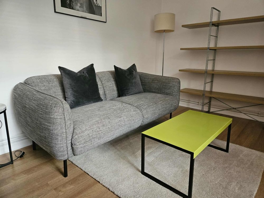 Flat Windsor Terrace in Greater London