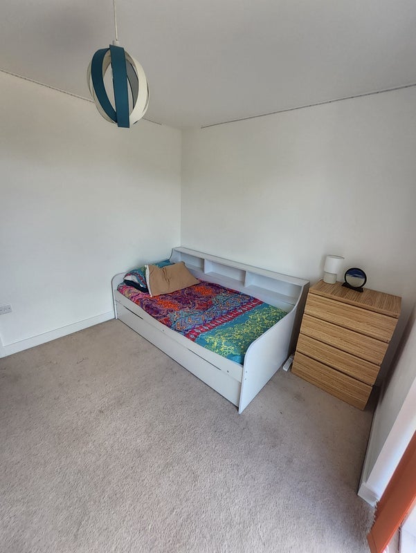 Room Edgbaston Crescent in Birmingham