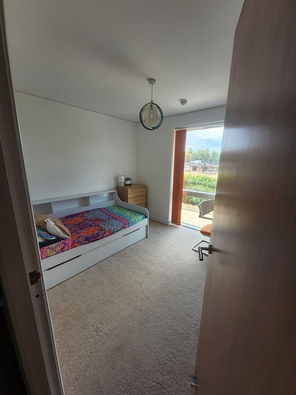 Room Edgbaston Crescent in Birmingham