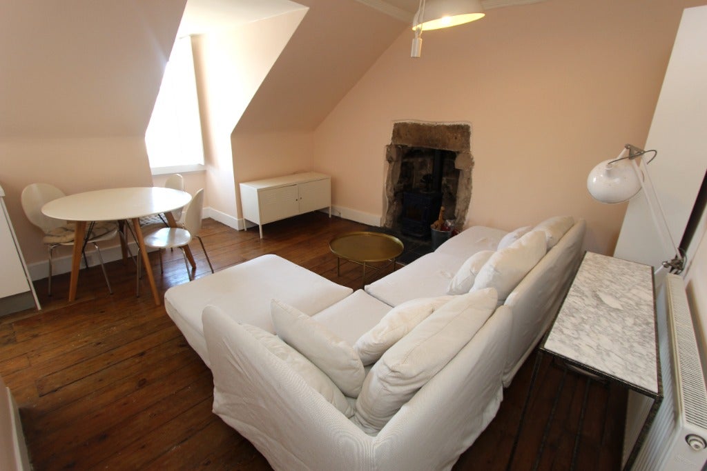 Flat York Place in City of Edinburgh