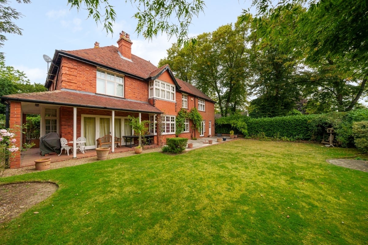 House Altwood Road in Maidenhead