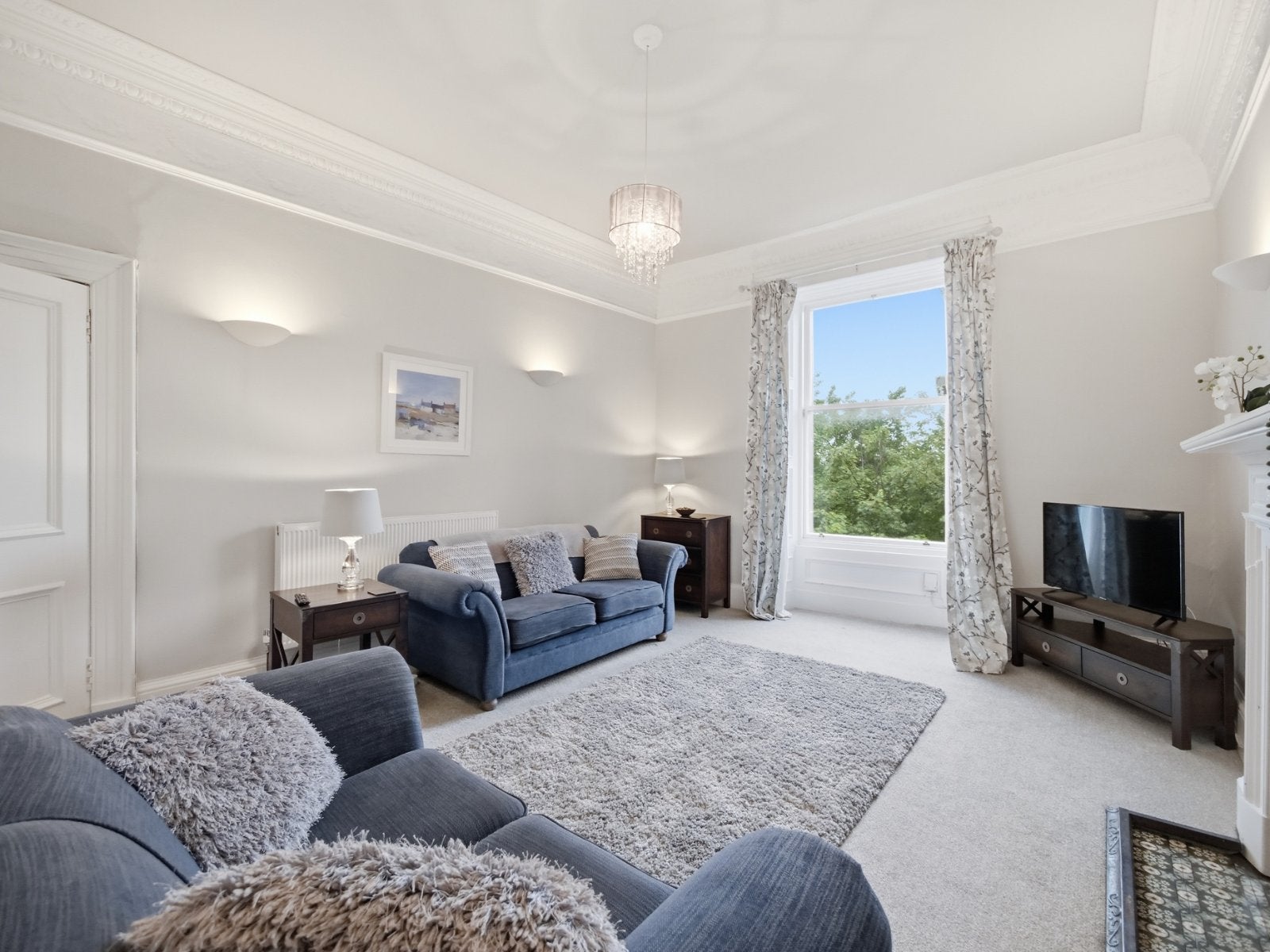 Flat Royal Crescent in City of Edinburgh