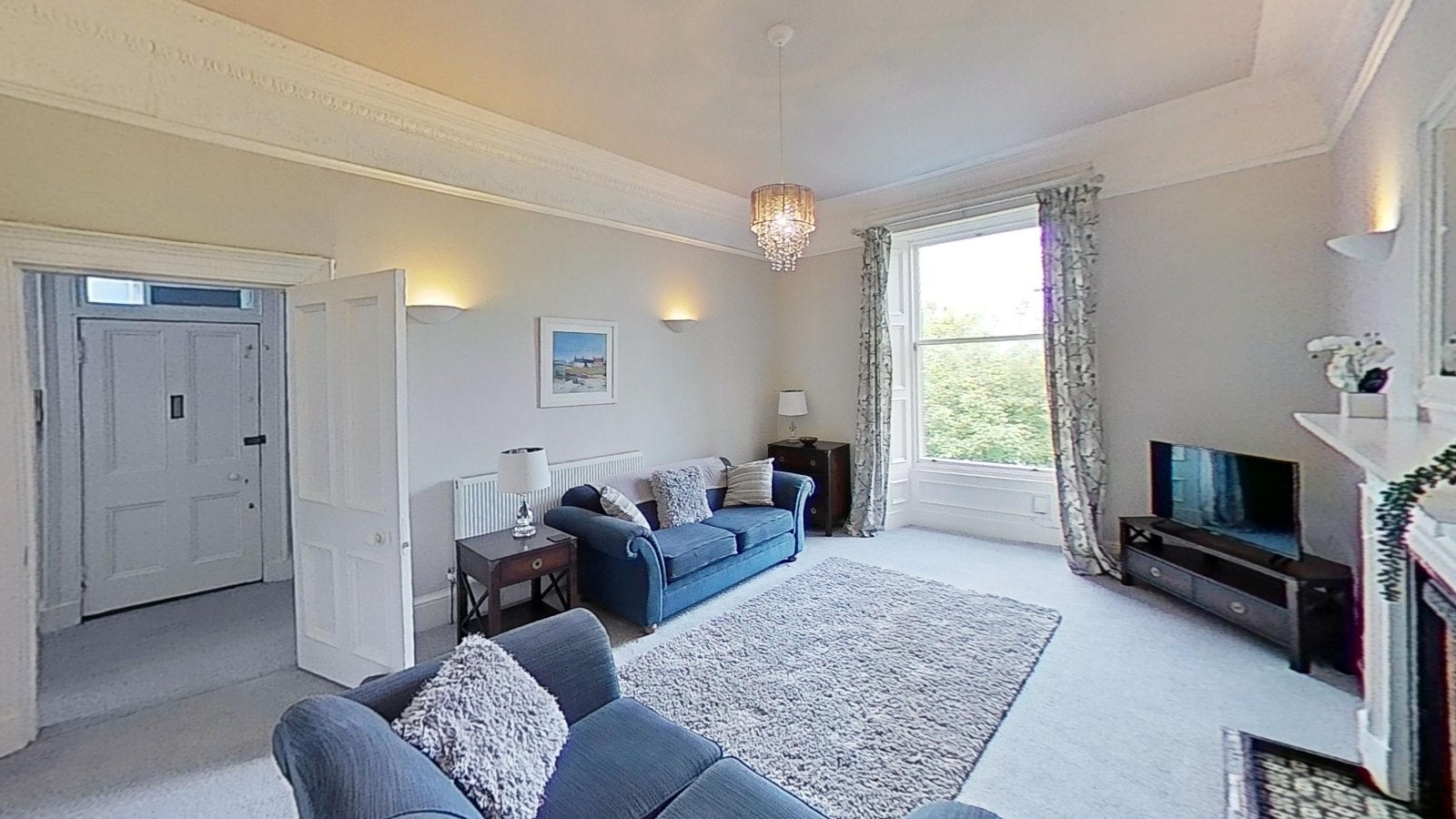 Flat Royal Crescent in City of Edinburgh