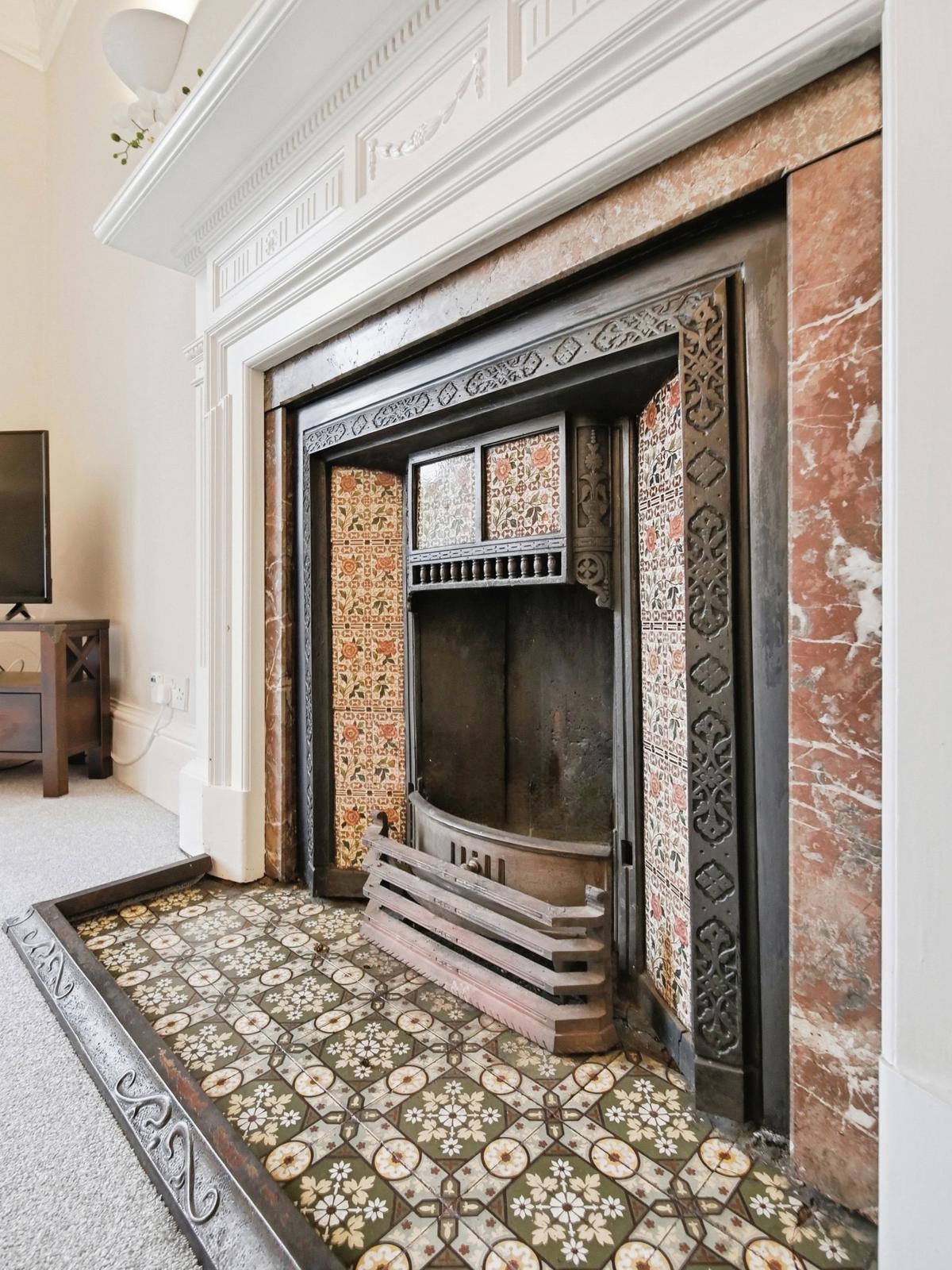Flat Royal Crescent in City of Edinburgh