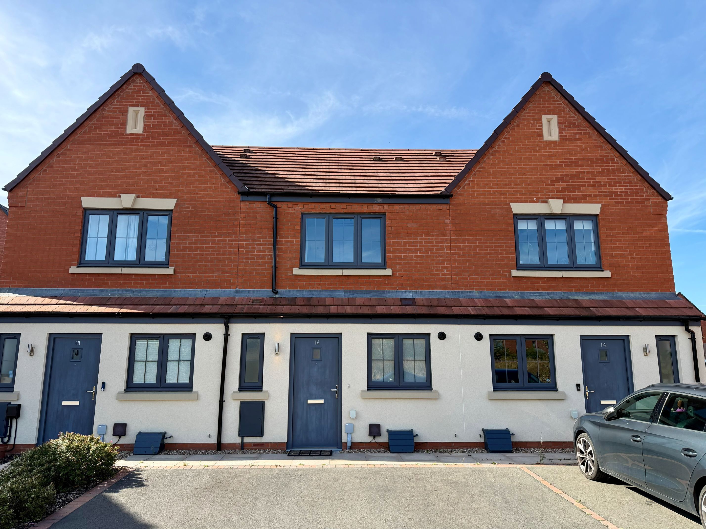 Flat Dogberry Way in Bishop's Tachbrook