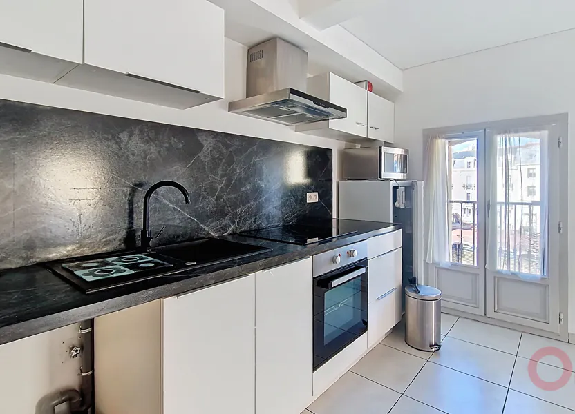 Flat Rue Lazare Hoche in Perpignan