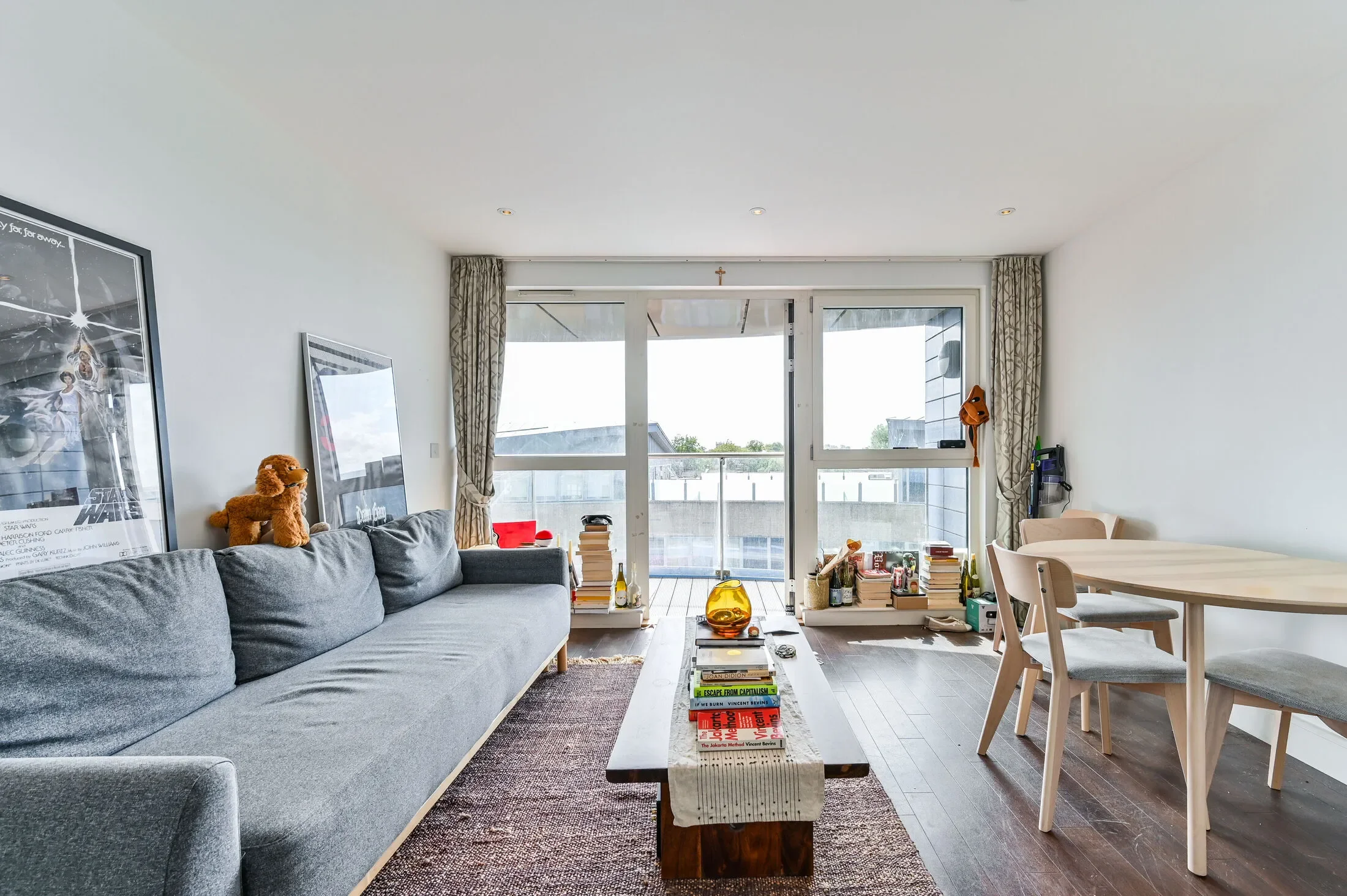 Flat Bryantwood Road in Greater London