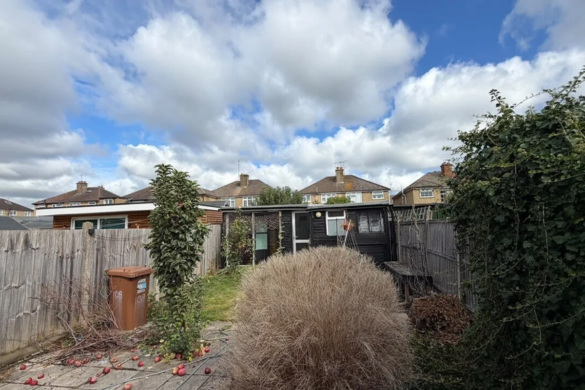 House Malvern Way in Three Rivers