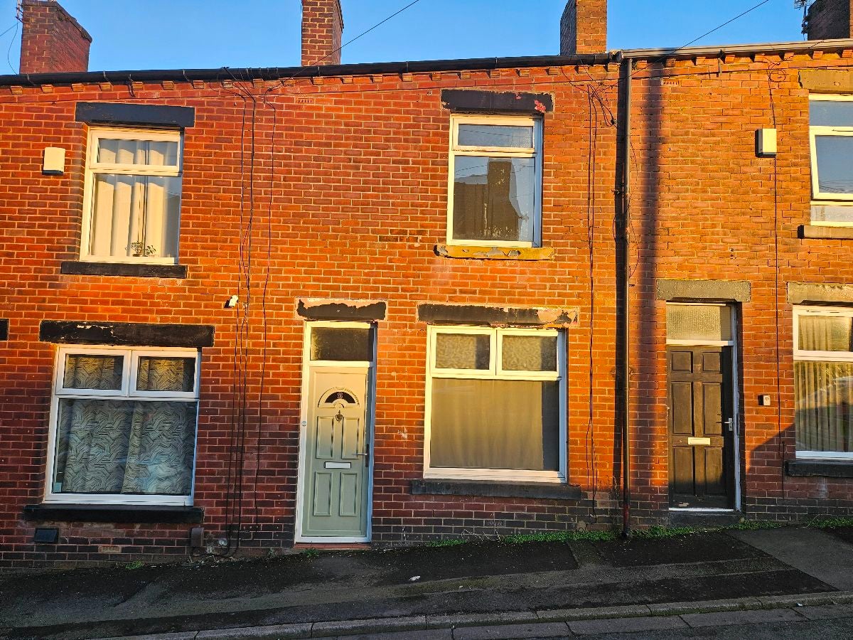 House Gerrard Street in Farnworth