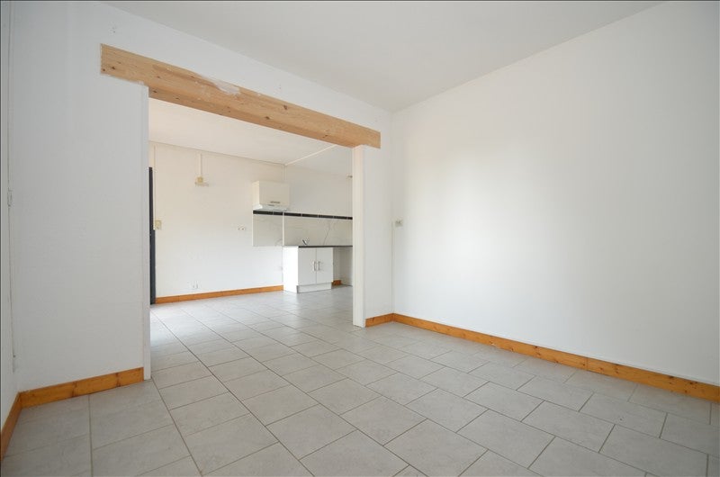 Flat Rue de La République in Moulin-Neuf