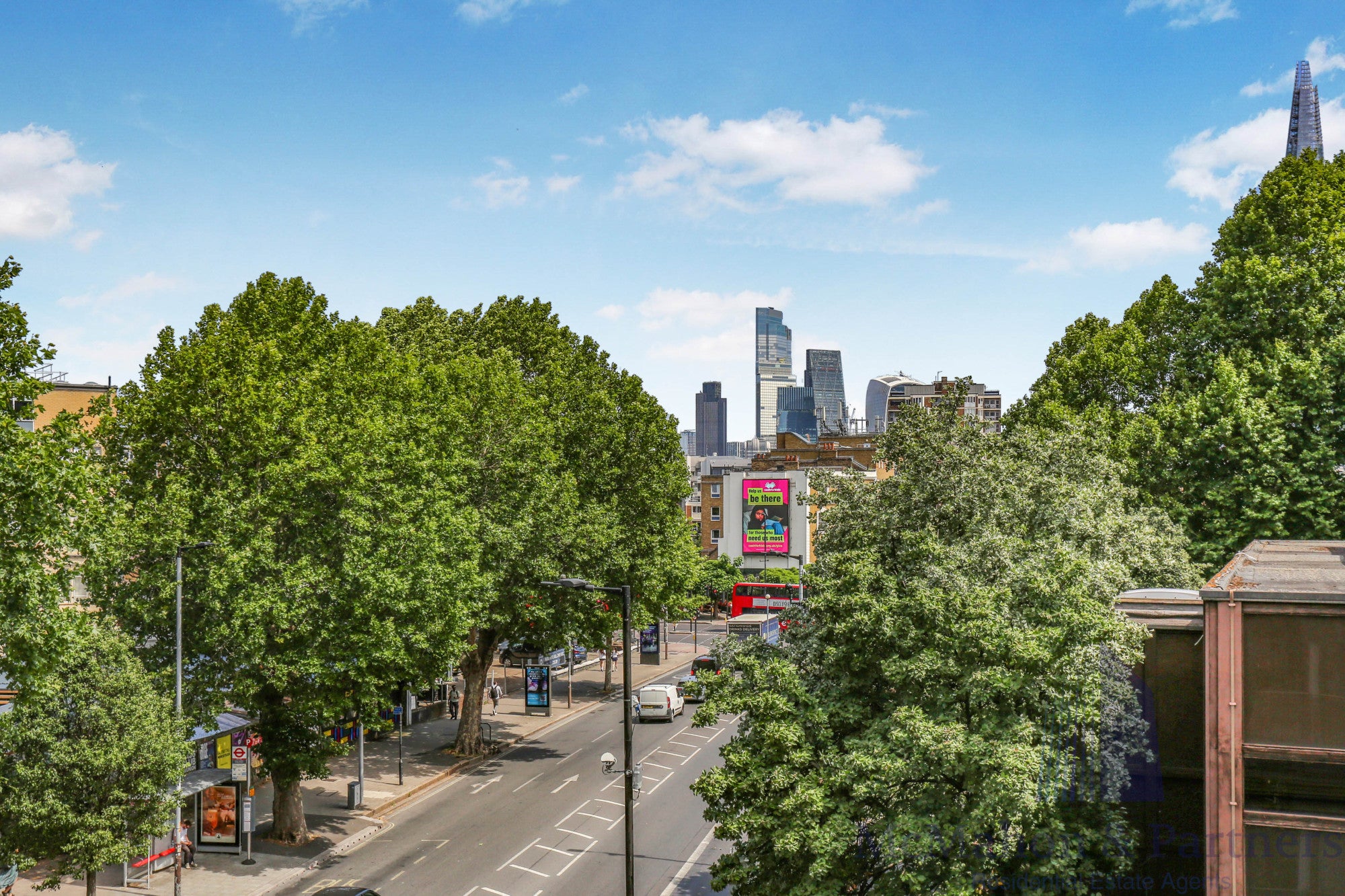 Flat Newington Causeway in London