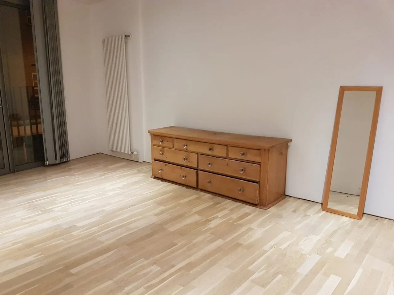 Flat Plumbers Row in Greater London
