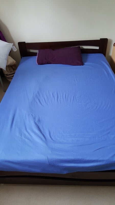 Room Thirlmere Avenue in Slough