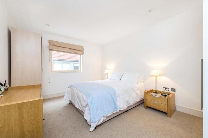 Room Horseferry Road in City of Westminster