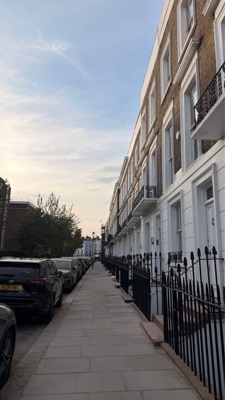 Room Rawlings Street in Greater London