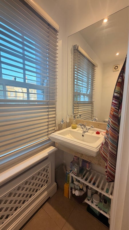 Room Rawlings Street in Greater London