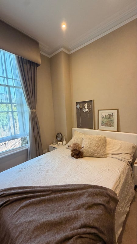 Room Rawlings Street in Greater London