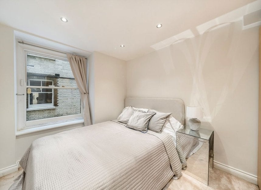Flat Church Row in Greater London