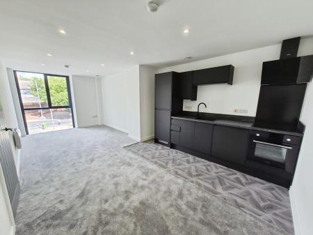 Flat Highfield Road in Ipswich