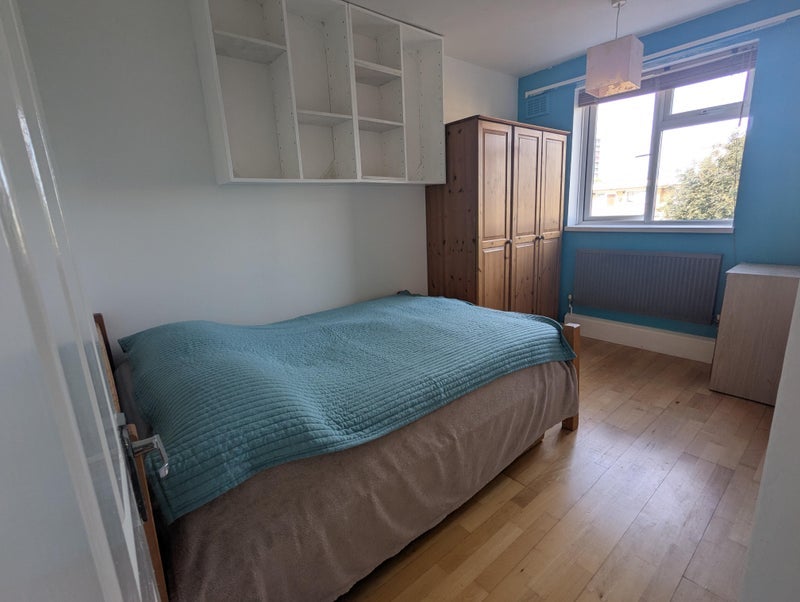 Room Trott Street in Greater London