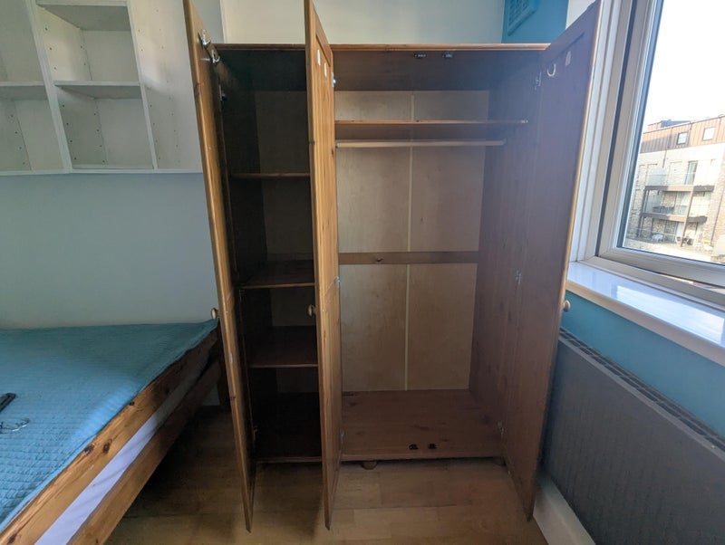 Room Trott Street in Greater London