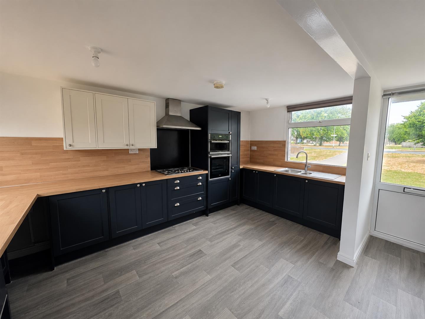 House Cheriton Close in Hull
