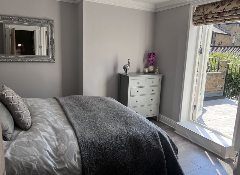 Room Lavender Gardens in Greater London