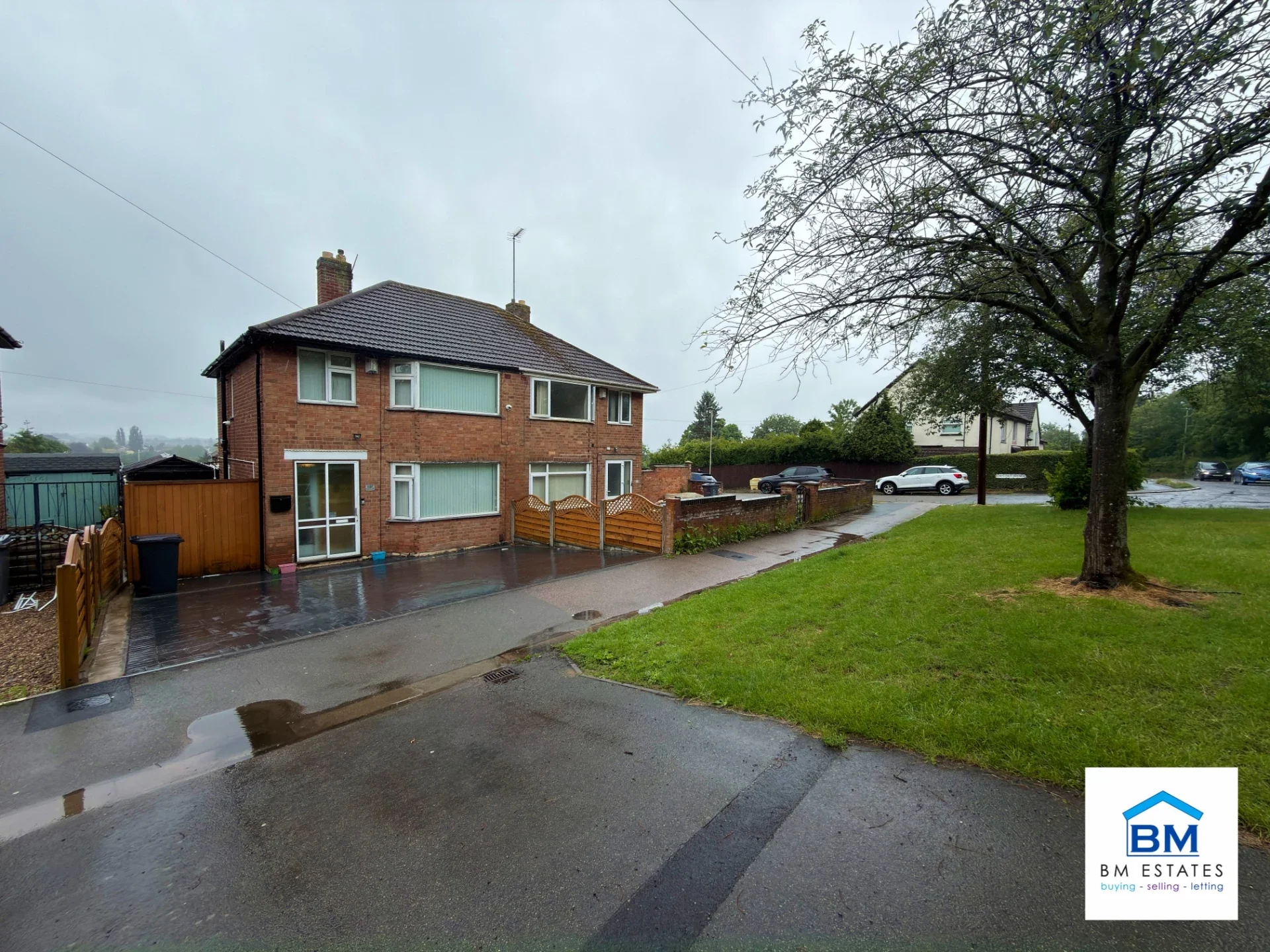 House Chestnut Avenue in Leicester