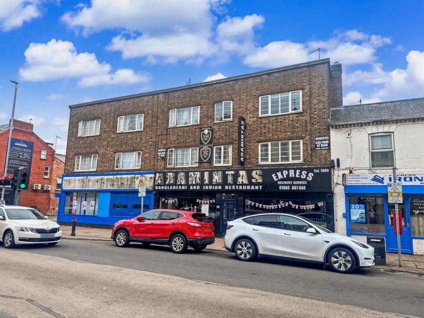 Flat Wellingborough Road in Northampton