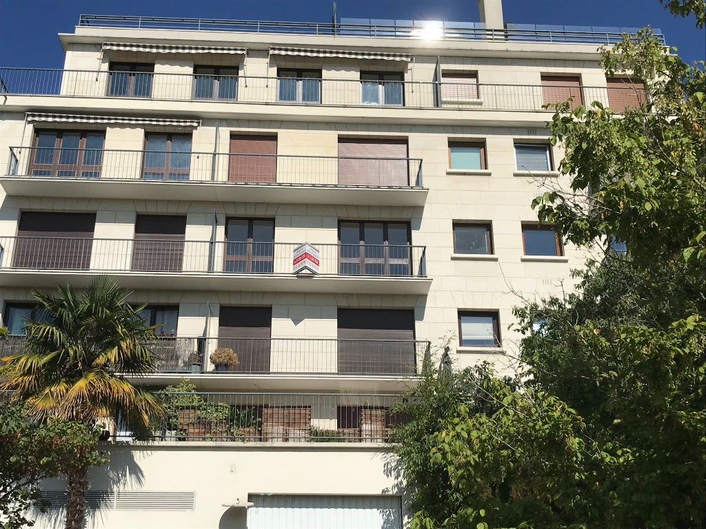 Appartement Rue Carpeaux à Courbevoie