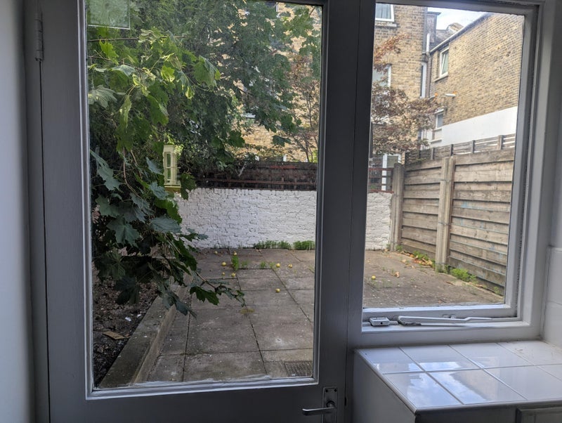 Room Belgrade Road in Greater London