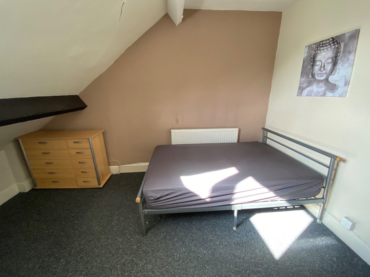 Flat Gilpin Lane in Sheffield