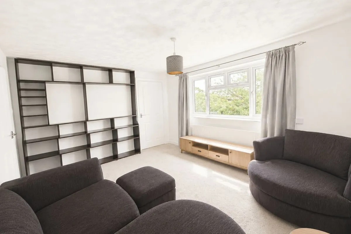 Flat Lower Brownhill Road in Southampton