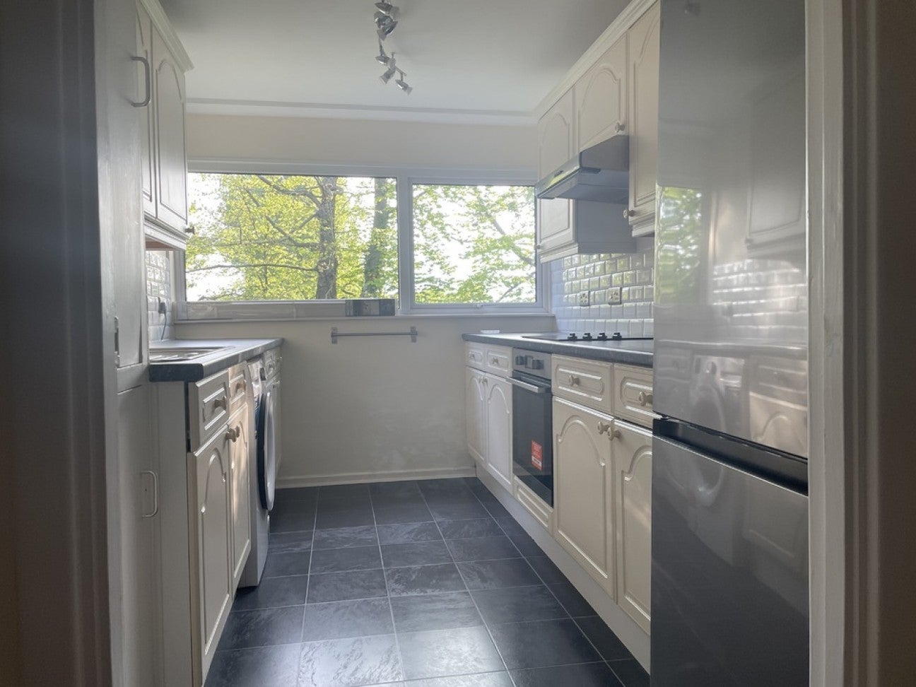 Flat Chichester Court in Epsom and Ewell