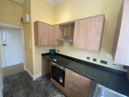 Flat Warwick Street in Rugby