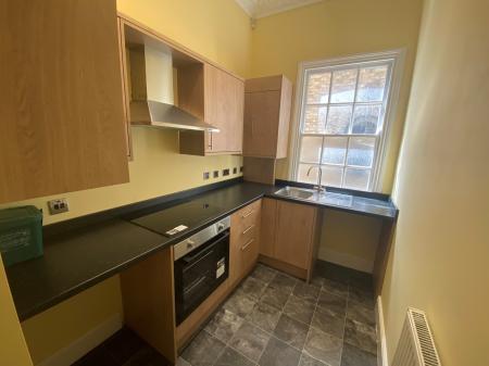 Flat Warwick Street in Rugby