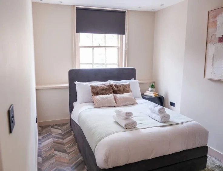 Flat St Edmund Street in Weymouth