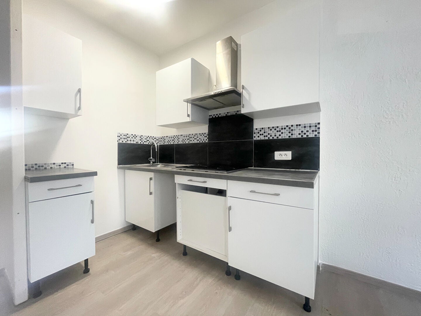 Appartement Avenue Jean Moulin à La Fare-les-Oliviers