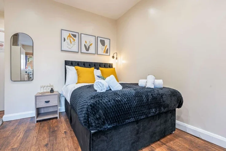 Flat Market Place in Stoke-on-Trent