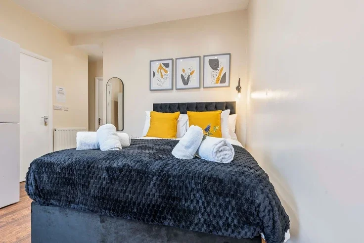 Flat Market Place in Stoke-on-Trent