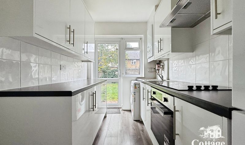 House Leyburn Road in Greater London