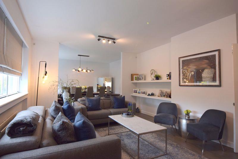 Flat Lyttelton Road in Greater London