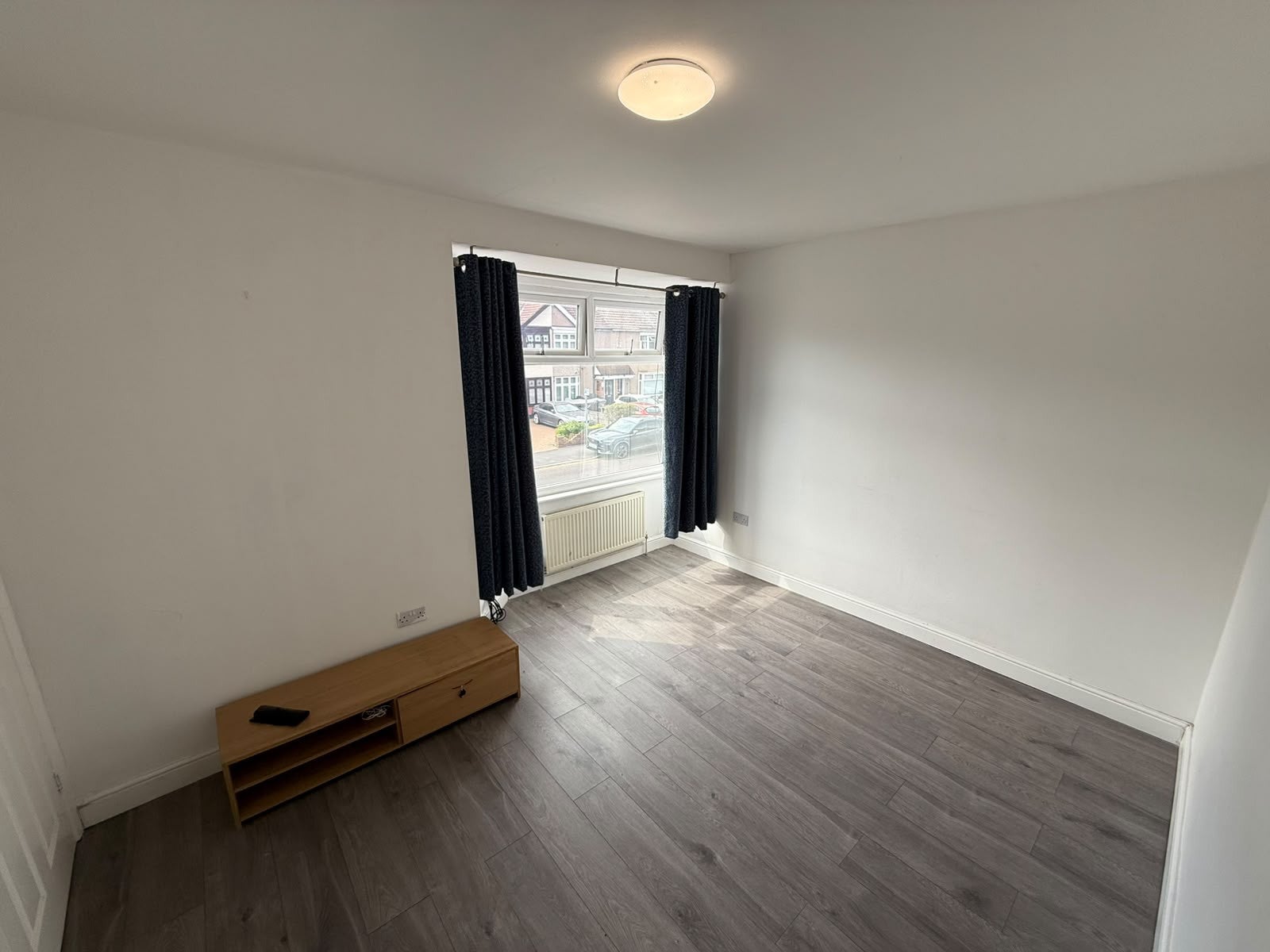 House Manser Road in Greater London