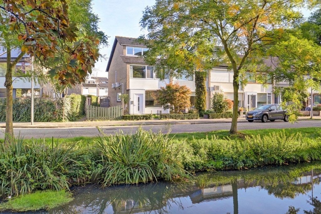 Huis Joost van den Vondelstraat 24 in Sliedrecht