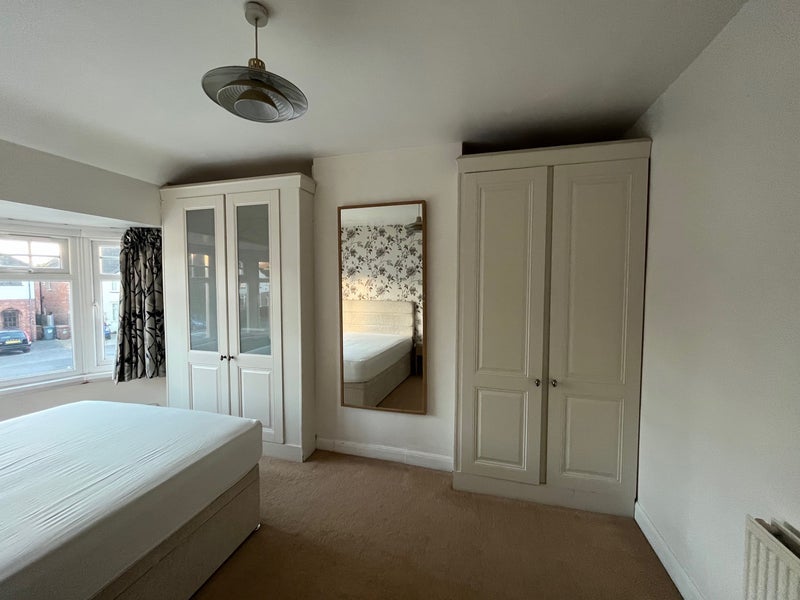 Room Lighthorne Road in Metropolitan Borough of Solihull